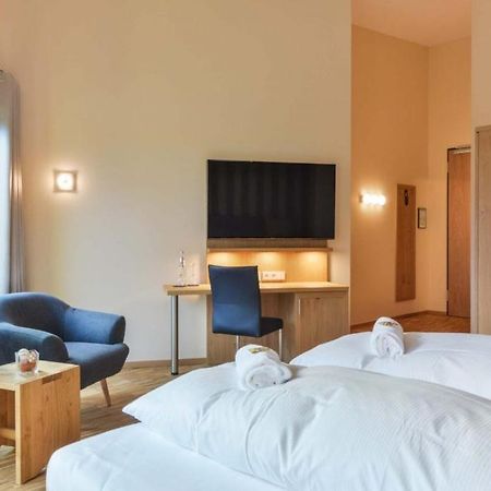 Staufenberg  Hotel & Golfrestaurant Gut Wissmannshof מראה חיצוני תמונה