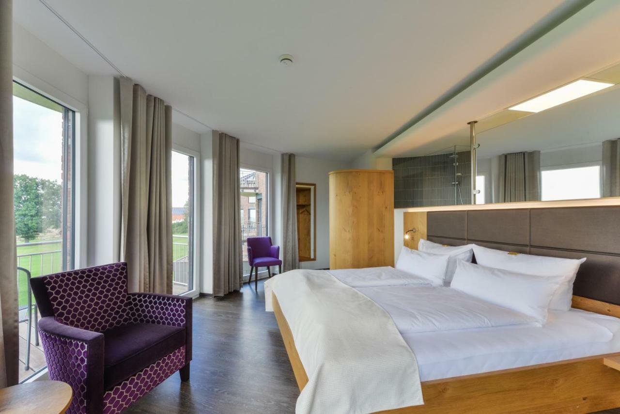 Staufenberg  Hotel & Golfrestaurant Gut Wissmannshof מראה חיצוני תמונה