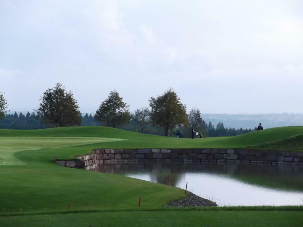 Staufenberg  Hotel & Golfrestaurant Gut Wissmannshof מראה חיצוני תמונה